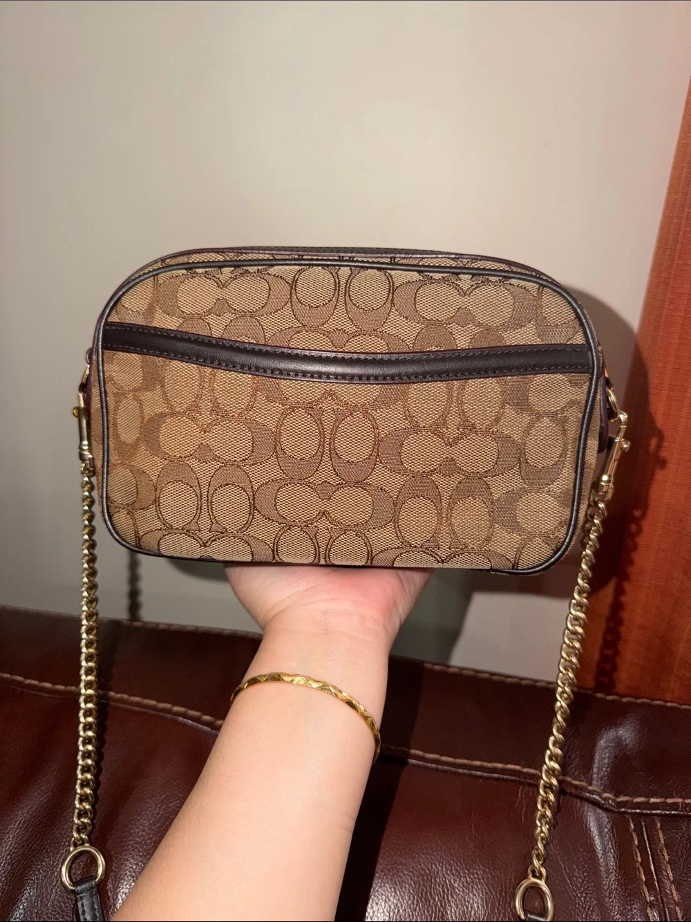 ‼️Coach Camera Signature Crossbody Bag